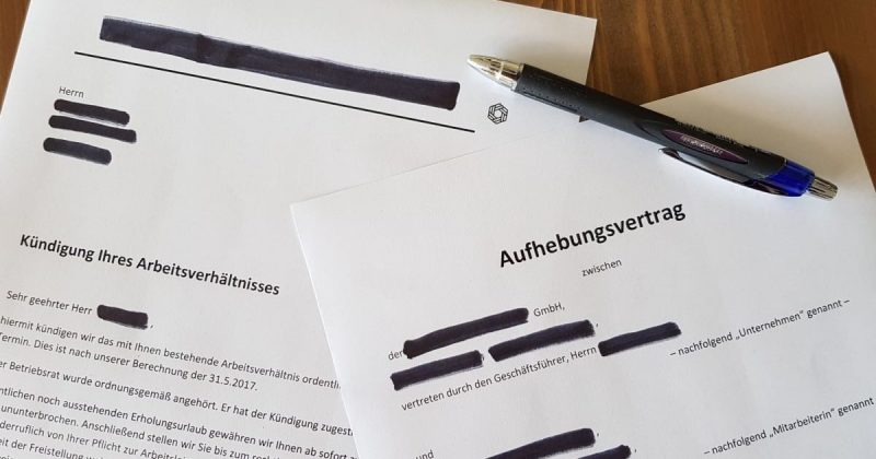 FAQs zum Arbeitsrecht - Kündigung und Aufhebungsvertrag als Illustration